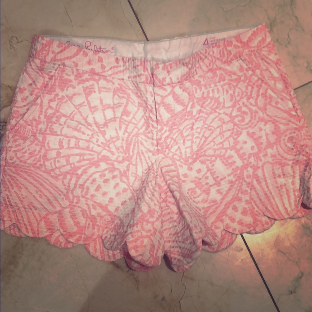 Lily Pulitzer Buttercup shorts. 5 inch hem.